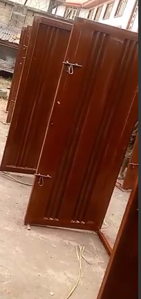iron door2